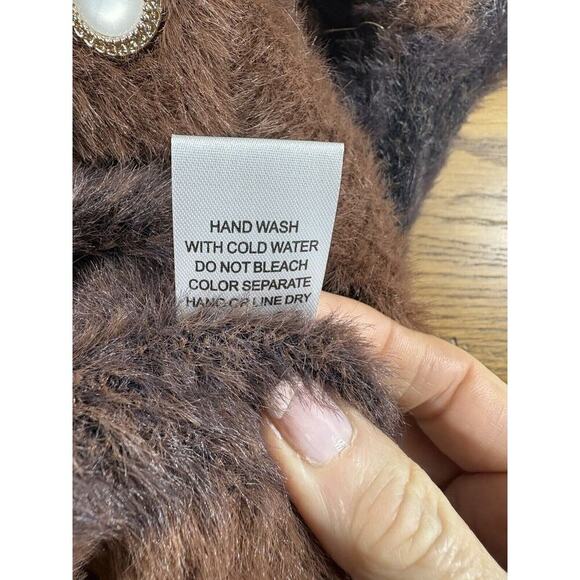 Threaded Leaf Cardigan Womens Size M Brown Leopard Print Fuzzy Cozy Sweater New - Picture 9 of 16